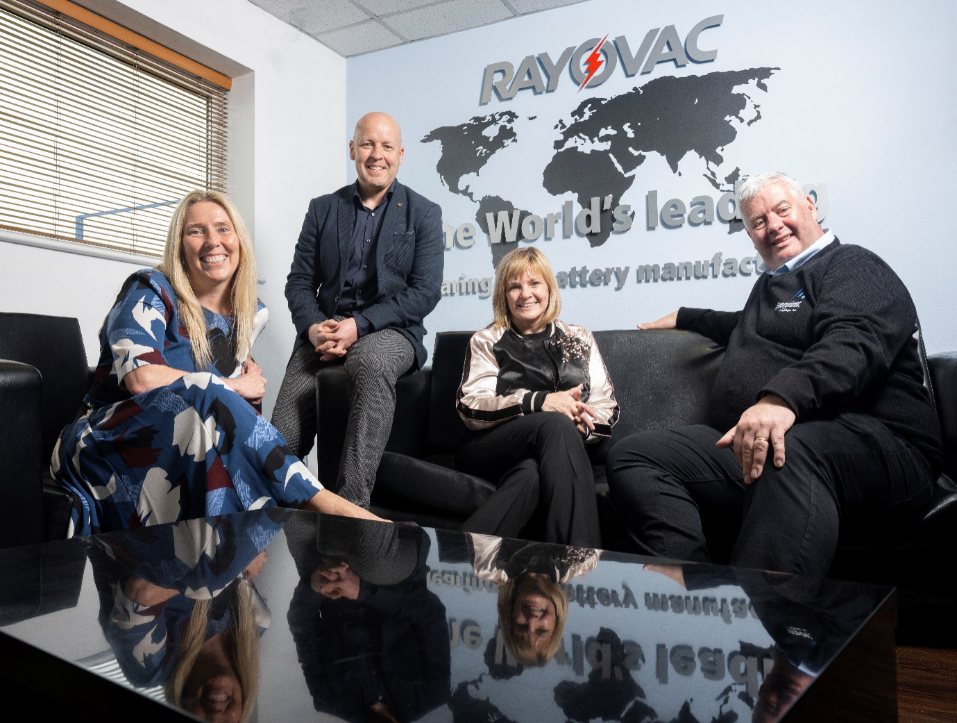 Hearing Industries Association President visits RAYOVAC UK plant as Sound Fusion™ production begins